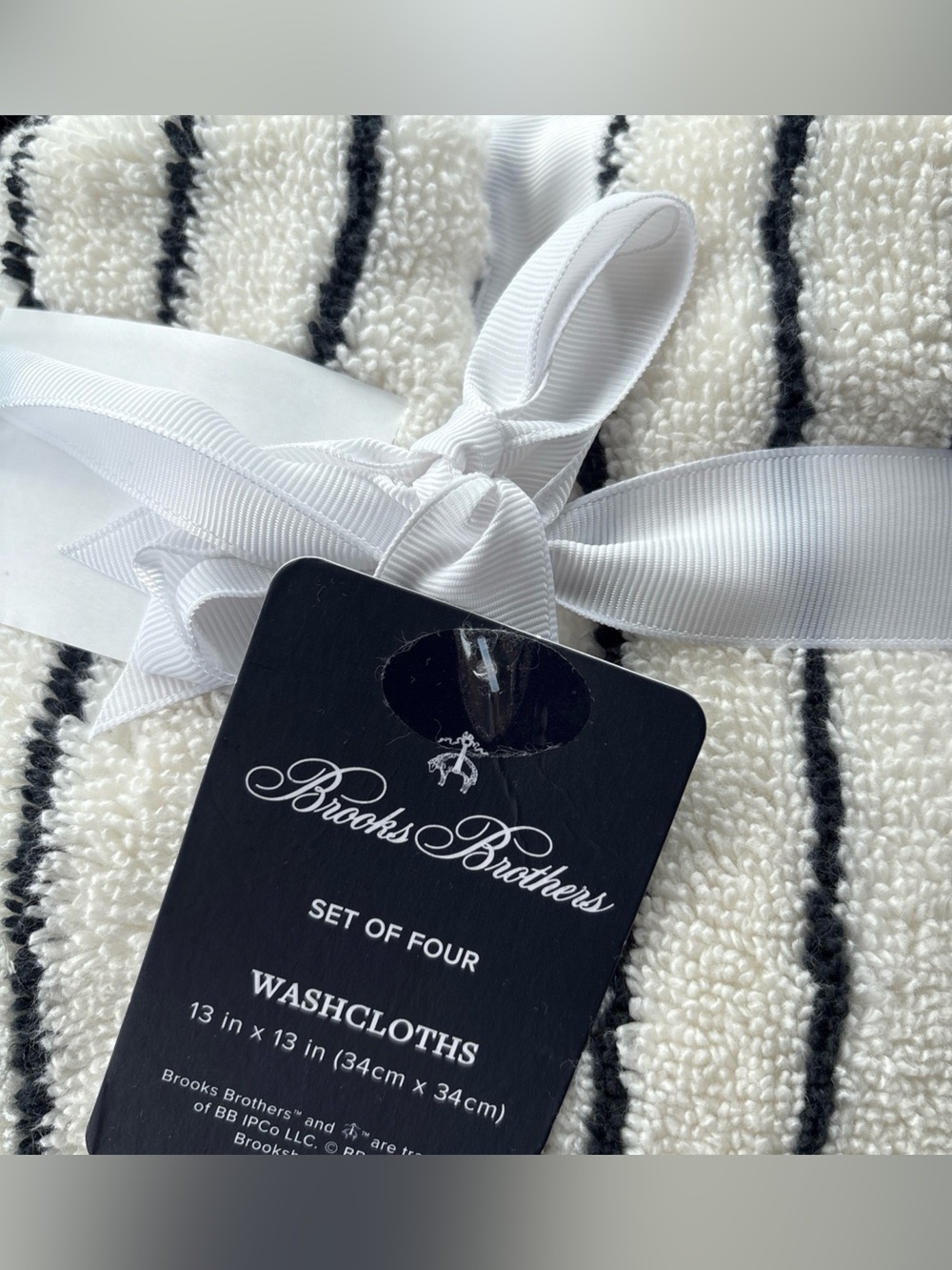 Brooks Brothers White Washcloths with Black Stripe Set